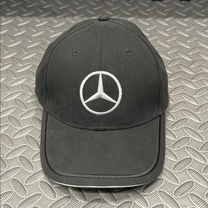 Mercedes-Benz Black Cap